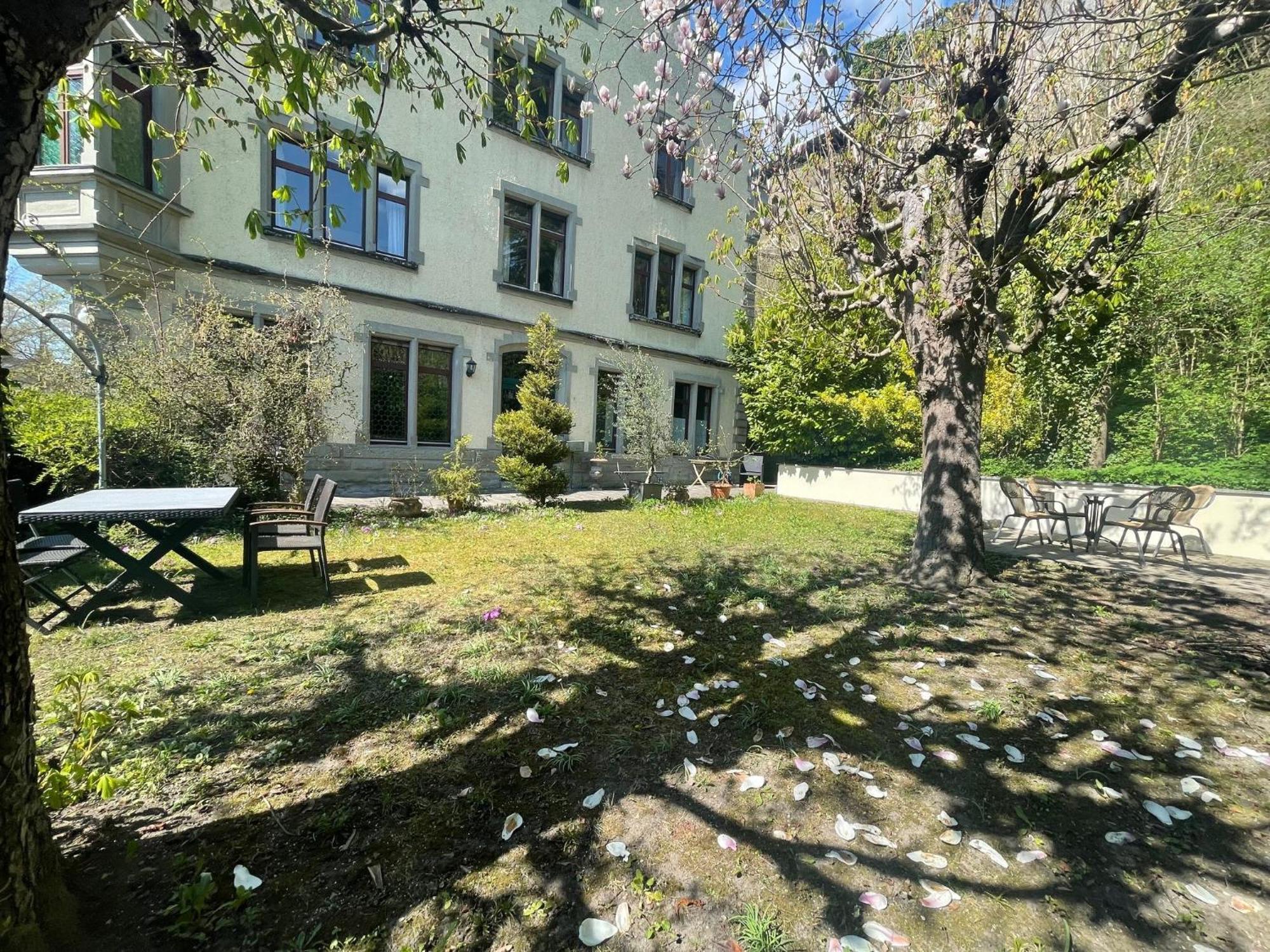 Zum Hoelltor Uberlingen Buitenkant foto